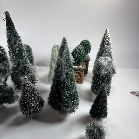 Department 56 Village Landscape 78 Piece Bottle Brush Trees Lot Christmas - Picture 3 of 8
